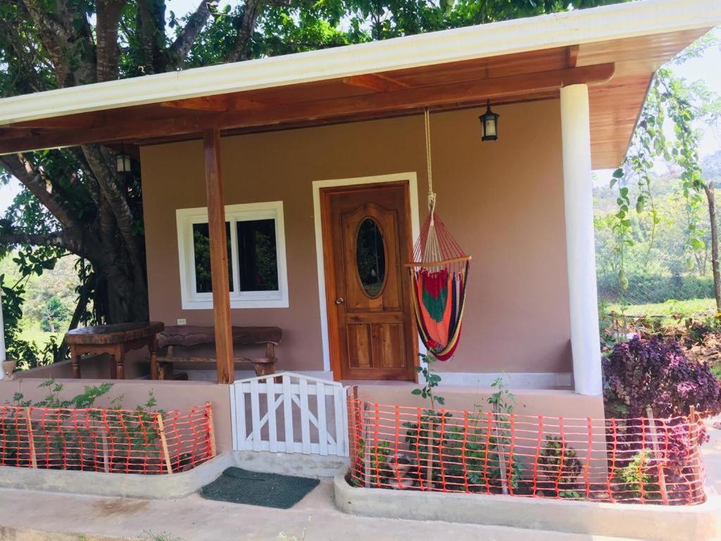 Hilamito Lodge Tela Exterior photo