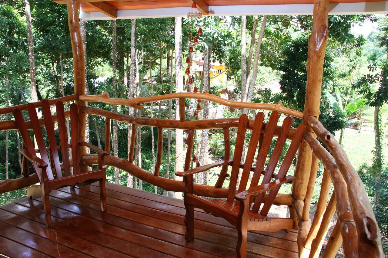 Hilamito Lodge Tela Exterior photo